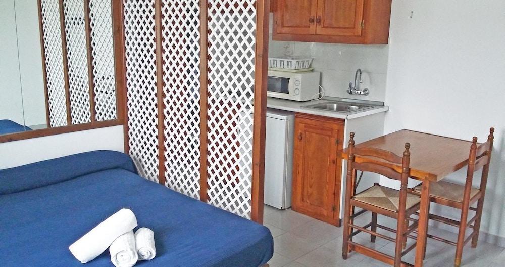 Estel Blanc Apartments - Adults Only Cala'N Blanes  Luaran gambar