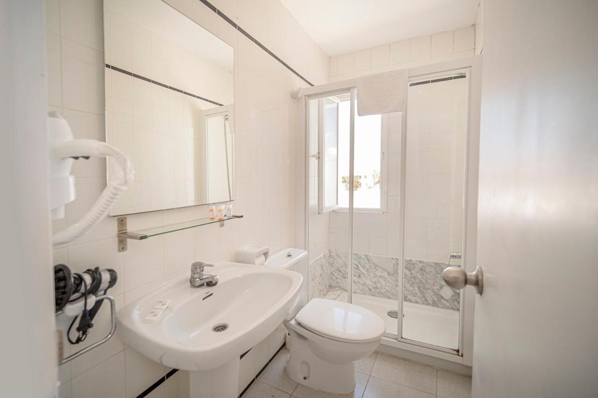 Estel Blanc Apartments - Adults Only Cala'N Blanes  Luaran gambar