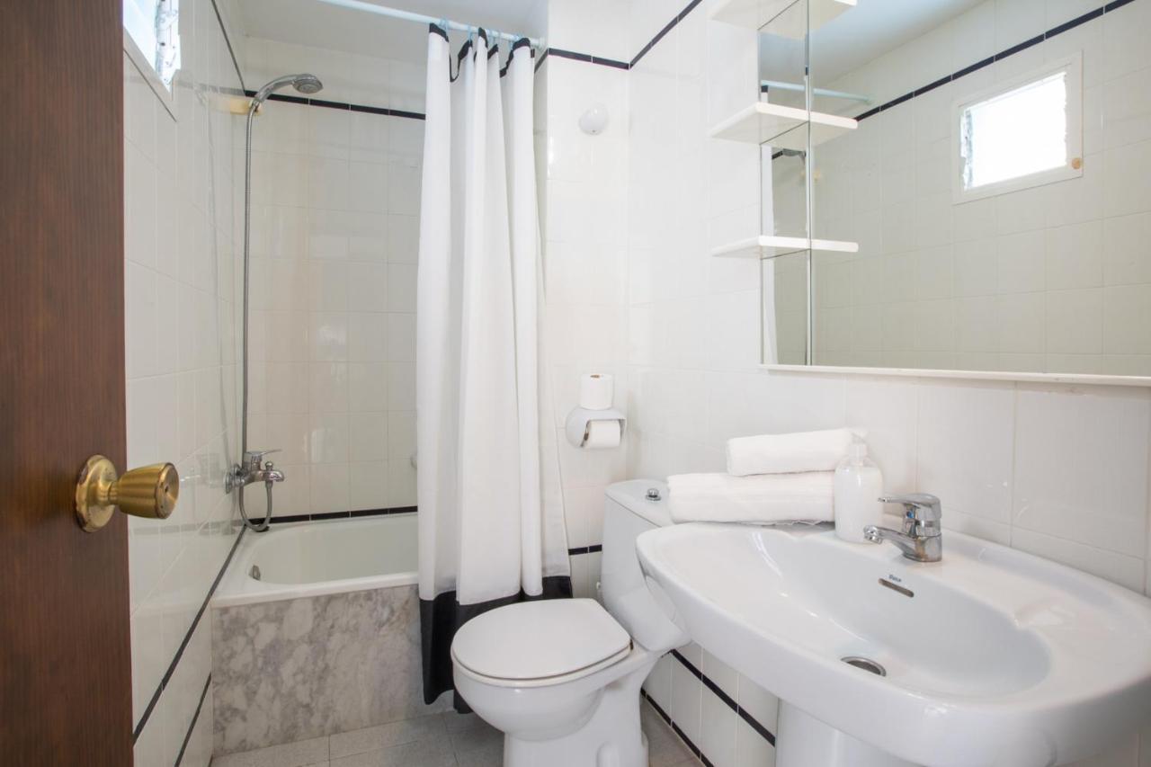 Estel Blanc Apartments - Adults Only Cala'N Blanes  Bilik gambar